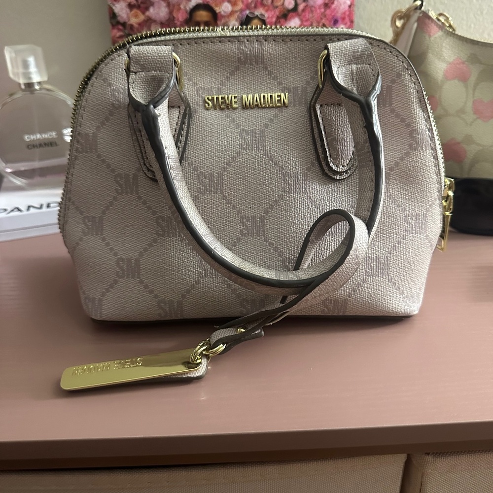 Steve Madden crossbody